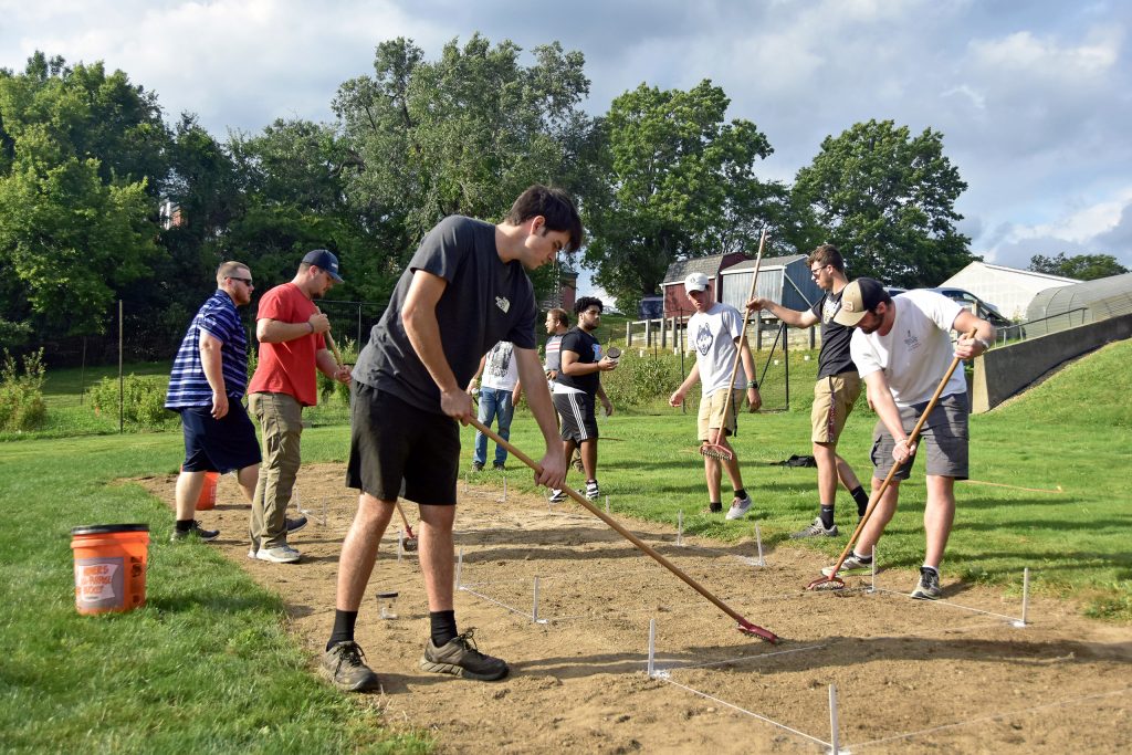 students gardening